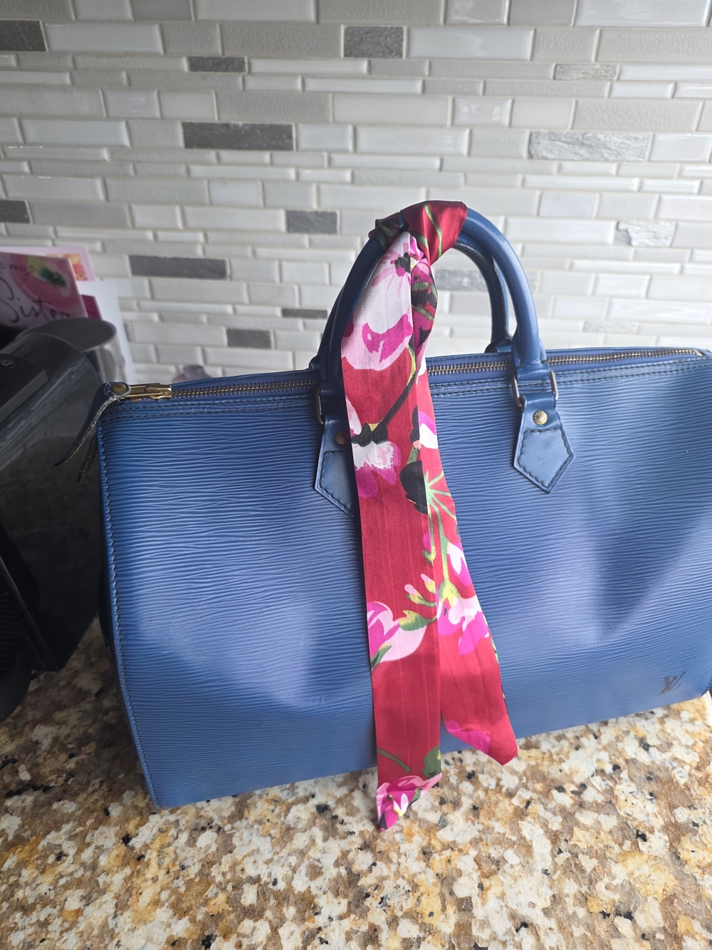 Blue EPI LOUIS VUITTON Women's Bag - Large Size 14 Inches (W) Length 10.5 - Picture 12 of 14
